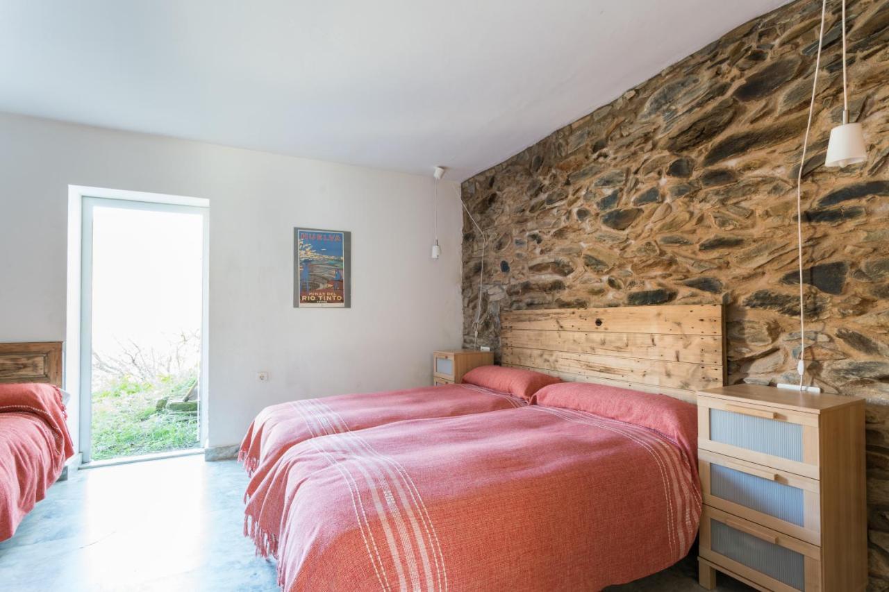 Casa De Las Letrinas Baja, 2 Habt 5 Mas 1 Pers Max Chimenea Con Horno Puerto de la Laja Exterior foto